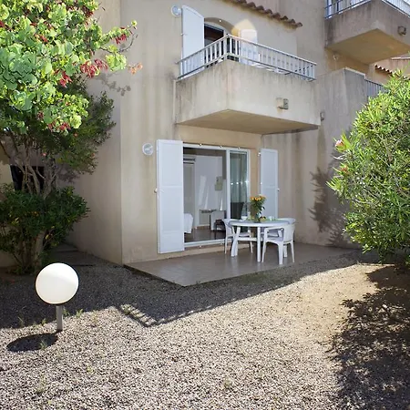 Le Vieux Moulin LʼÎle-Rousse