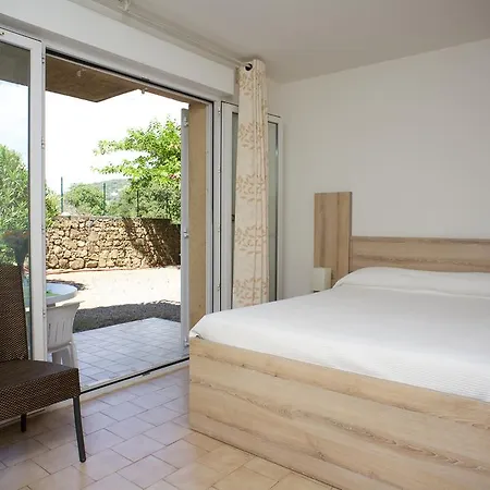 Lejlighedshotel Le Vieux Moulin LʼÎle-Rousse