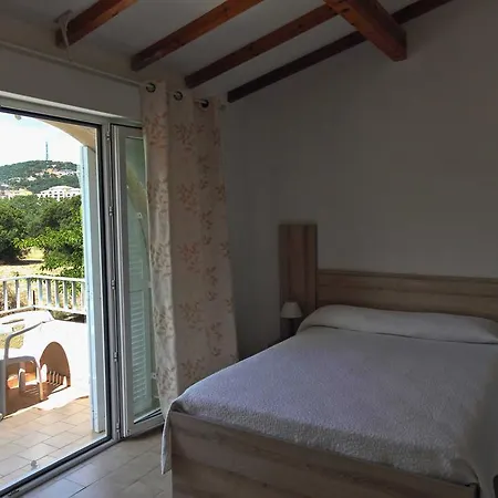 Le Vieux Moulin 아파트호텔 3*